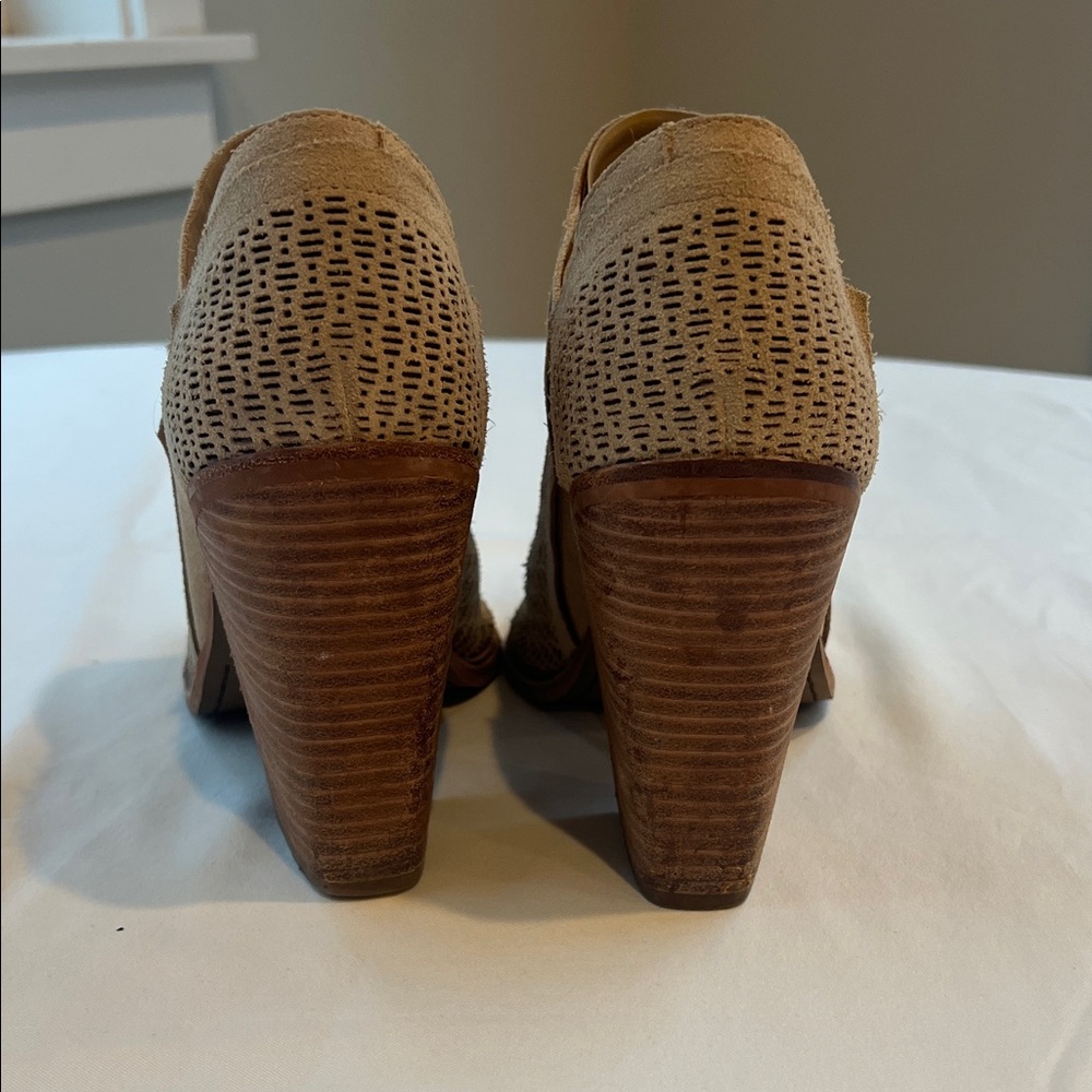 Vince Camuto Tan Peep-Toe Heeled Boots - Picture 3 of 9